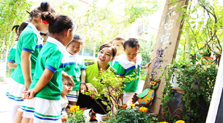 大自然是孩子們在幼兒園時(shí)光里最美好的相遇